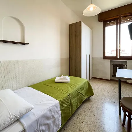 Pensionat Casa Gramsci - Affitti Brevi Italia